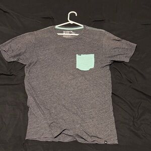 Hurley Men's Gray Shirt with Mint Pocket